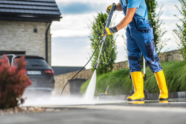 Why Choose Our Certified Pressure Washing Experts for Your Project Needs in Whiting, WI?